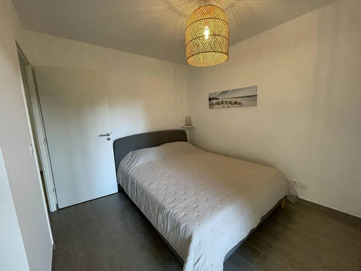 Appartement De Standing Pour 4 Pers Avec Jardin Et Piscine A 500M De La Plage - Fr-1-726-21 La Croix-Valmer Apartmán